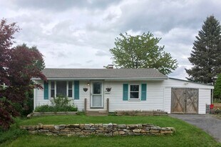 117 N Butz St in State College, PA - Building Photo