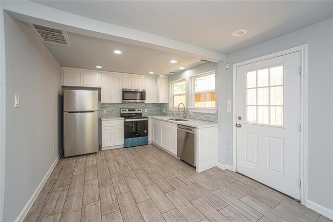 property at 13521 Peoria St