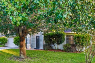 9099 Rockpond Meadows Dr in Jacksonville, FL - Foto de edificio - Building Photo