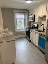 200 W Market St, Unit C3 in West Chester, PA - Building Photo - Building Photo