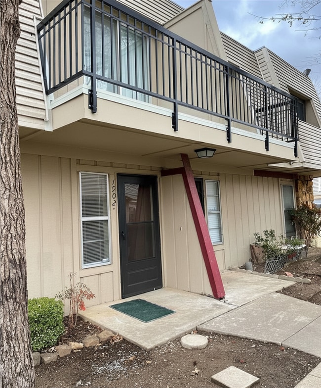 property at 2202 E 66th Pl
