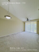 4105 Residence Drive in Ft. Myers, FL - Building Photo - Building Photo