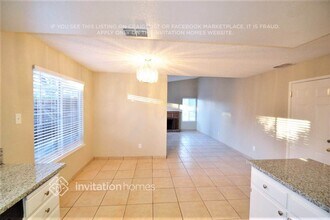 1972 Las Coches Way in Sacramento, CA - Building Photo - Building Photo