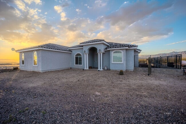 property at 2985 Bentley Dr