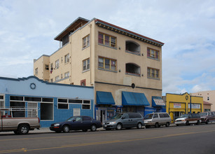 Metro Building in San Diego, CA - Building Photo - Building Photo