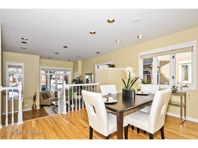 1241 W Fletcher St in Chicago, IL - Building Photo - Building Photo