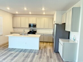 769 Felix Dr in Danville, IN - Building Photo - Building Photo