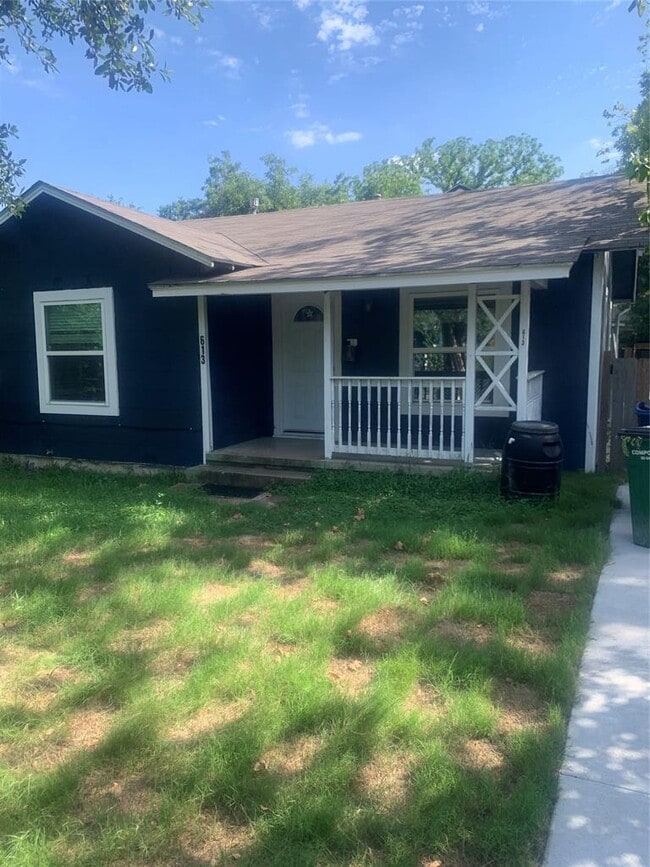 property at 613 E 50th St