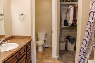 462 W 1490 N in Logan, UT - Foto de edificio - Building Photo