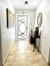660 W 70 Pl in Hialeah, FL - Building Photo - Building Photo