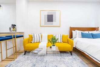 1597 York Ave in New York, NY - Building Photo - Building Photo