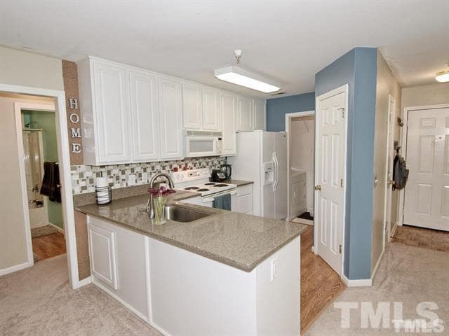 1851 Trailwood Heights Ln in Raleigh, NC - Building Photo - Building Photo