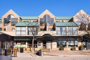 67 Bronte Rd in Oakville, ON - Building Photo