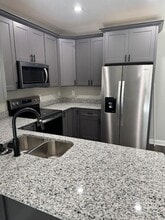 402 E Bledsoe St in Gallatin, TN - Building Photo - Building Photo