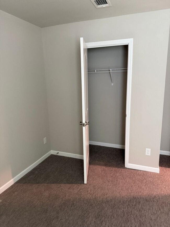 727 N Greenwood Ext in Lebanon, TN - Building Photo - Building Photo