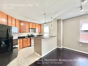 2655 Prosperity Ave in Fairfax, VA - Building Photo - Building Photo