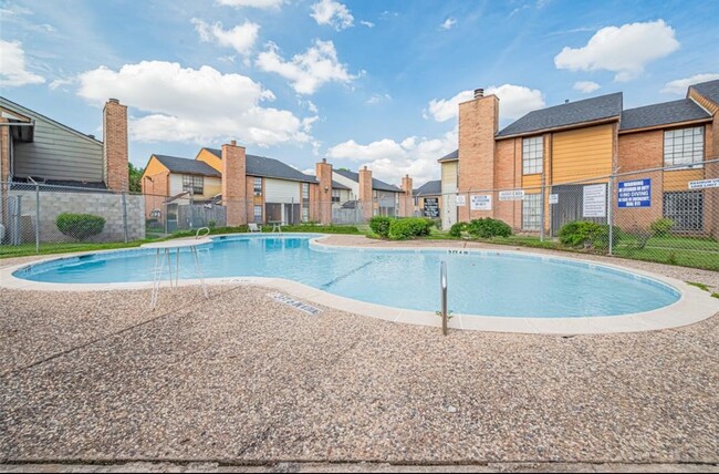 property at 9090 S Braeswood Blvd