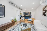 The Bromley Loom House photo'