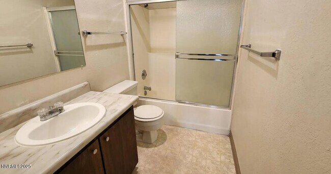 4602 Neil Rd in Reno, NV - Building Photo - Building Photo