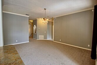 7613 Bay Prt Rd in Orlando, FL - Building Photo - Building Photo