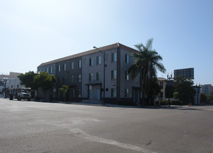 Yale Lofts in San Diego, CA - Building Photo - Building Photo