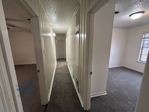 1101 N Kings Hwy in Nash, TX - Building Photo - Building Photo