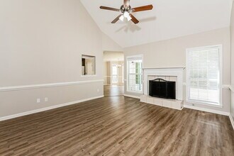 201 Retour Cir in Locust Grove, GA - Building Photo - Building Photo