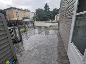 18 Sherman Ave in Yonkers, NY - Building Photo - Building Photo