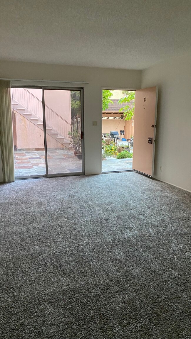 3610 Emerald St Apartments and Nearby Torrance Apartments For Rent