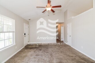 7 Trenton Dr in Elgin, SC - Building Photo - Building Photo