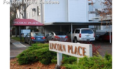 Lincoln Place in Spokane, WA - Building Photo - Interior Photo