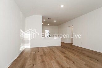 3916 Olivia St in Oklahoma City, OK - Building Photo - Building Photo