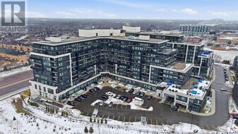 395 Dundas St W in Oakville, ON - Building Photo