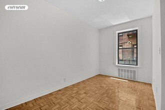 787 E 10th St in Brooklyn, NY - Building Photo - Building Photo