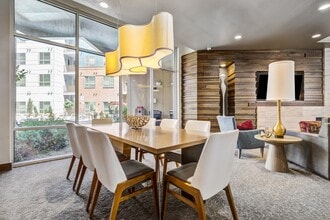 Outlook DTC in Denver, CO - Foto de edificio - Building Photo