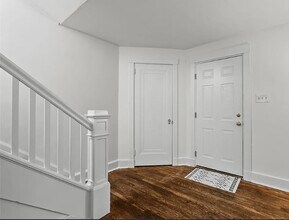 5126 Beeler St in Pittsburgh, PA - Foto de edificio - Building Photo
