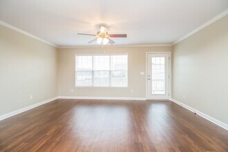 2003 Vancroft Cir in Spring Hill, TN - Building Photo - Building Photo