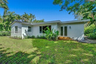 630 NE 52nd Terrace in Miami, FL - Building Photo - Building Photo