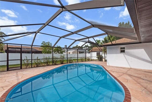 property at 8487 Jenny Cae Ln