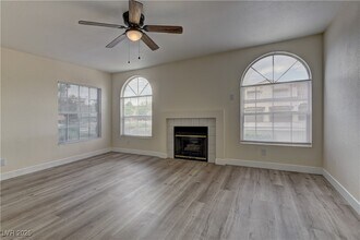 7745 Almeria St in Las Vegas, NV - Building Photo - Building Photo