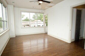 2005 S Milledge Ave in Athens, GA - Building Photo - Building Photo