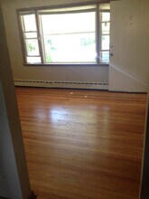 321 Kedzie St, Unit 2 in Madison, WI - Foto de edificio - Building Photo