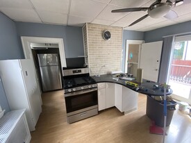 35 Cedar St, Unit 1 Apartamentos