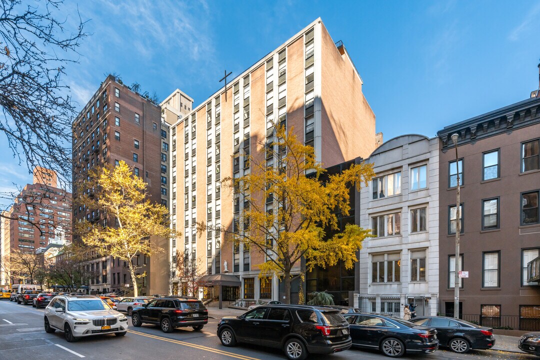 St Mary's Residence in New York, NY - Building Photo