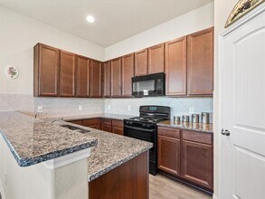 7630 Merrylands Dr in Atascocita, TX - Building Photo - Building Photo