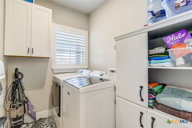 property at 281 Cibolo Way