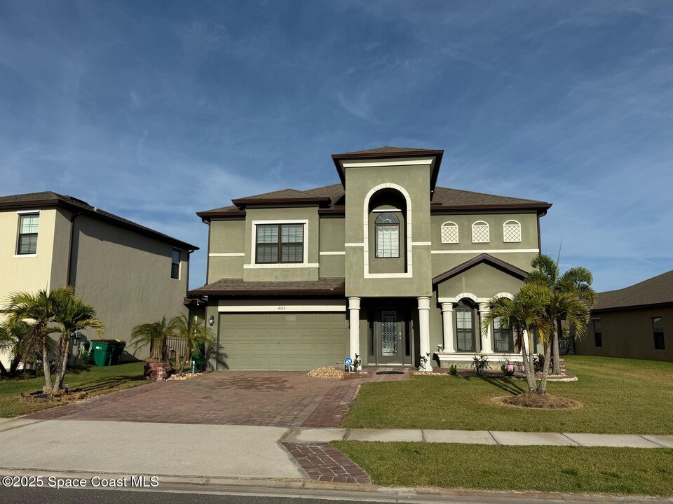 4369 Alligator Flag Cir in West Melbourne, FL - Building Photo