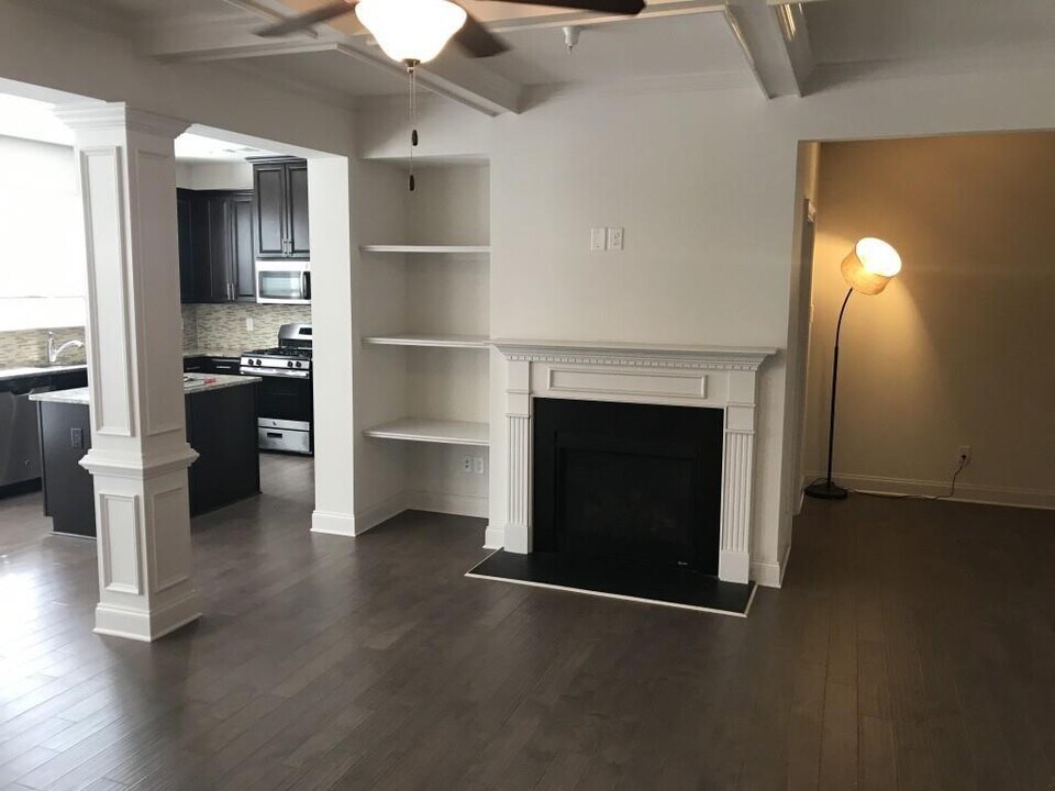 2058 Brightleaf Way in Marietta, GA - Building Photo