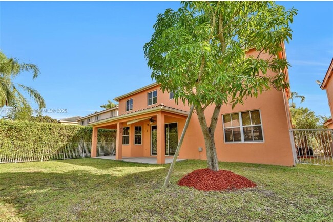 1319 Croton Ct in Weston, FL - Building Photo - Building Photo