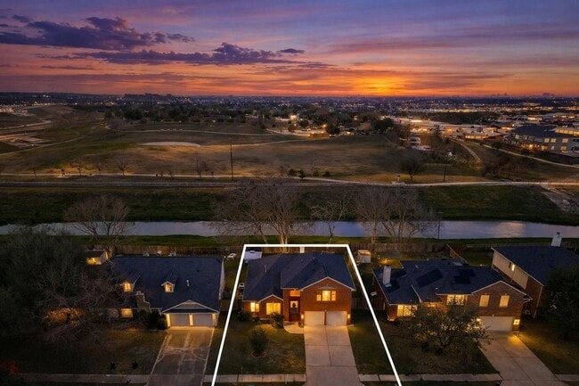 property at 14914 W Bend Dr